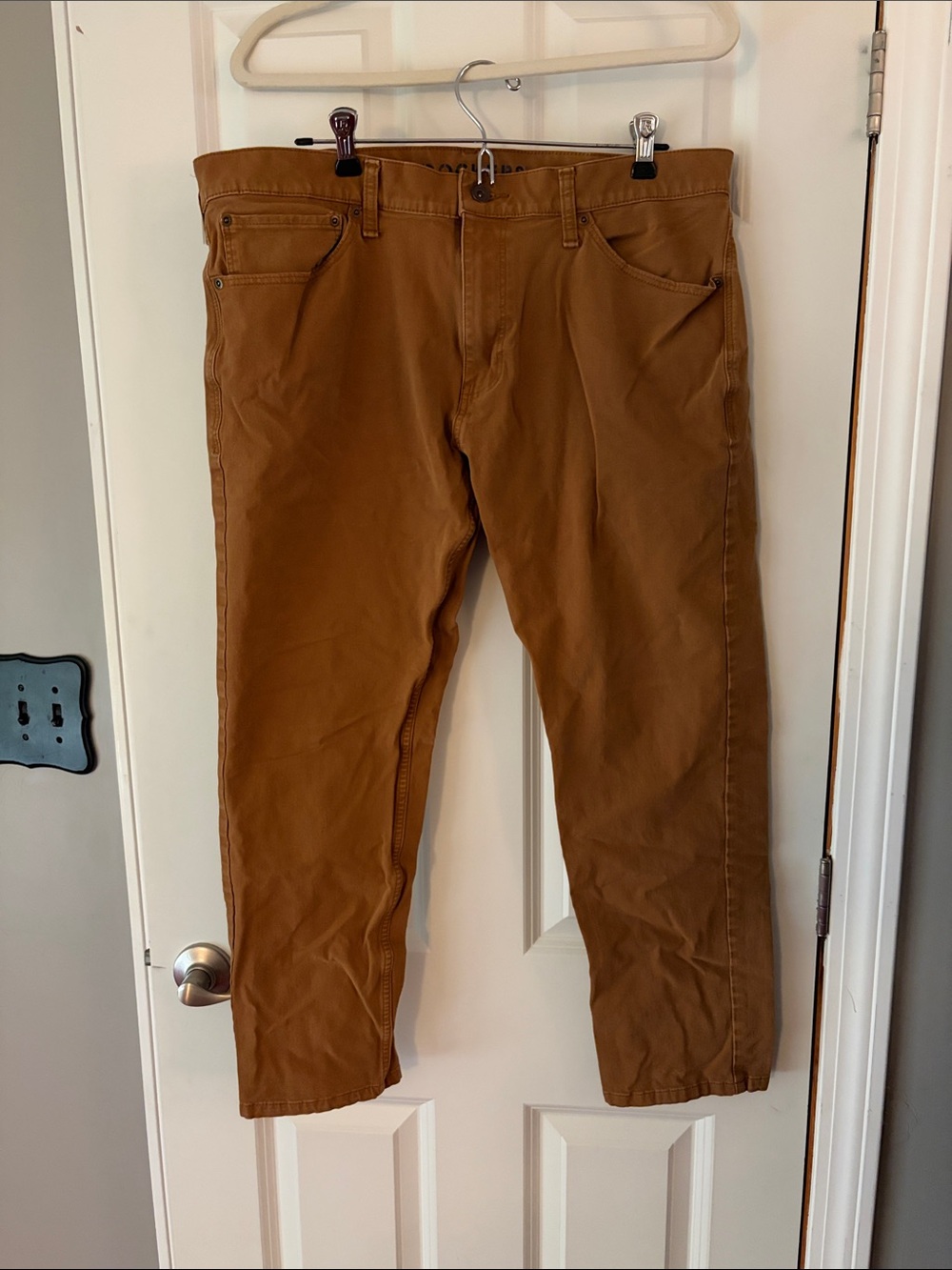 Dockers Classic Chino Pants in Brown